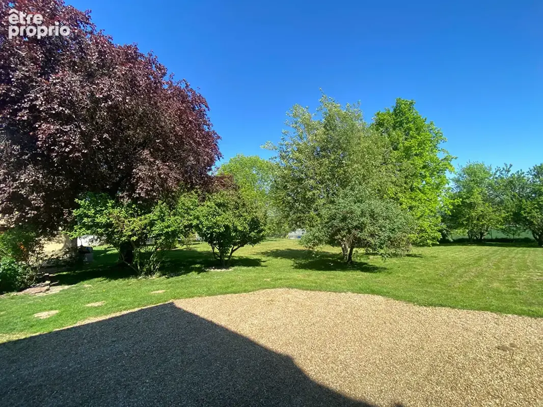 Dans le Perche, Longère avec 4 chambres et plus d'1 hectare de terrain - photo 12