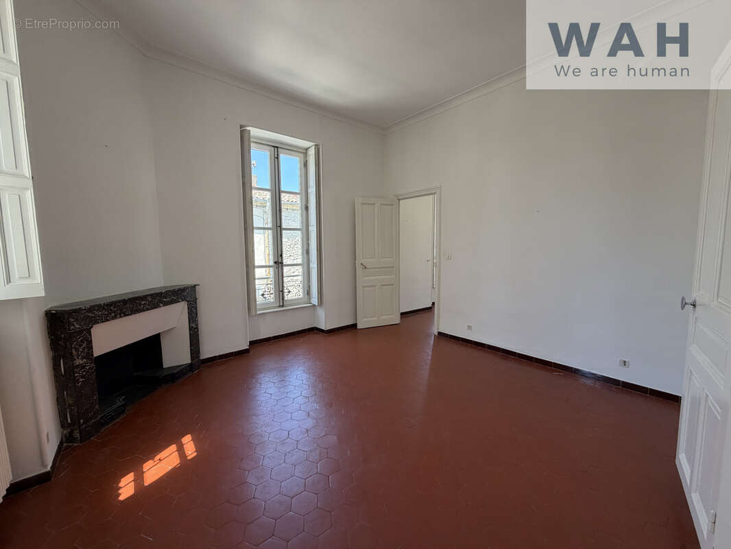 Appartement à NIMES
