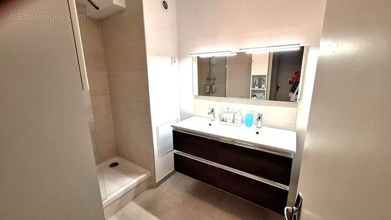 Appartement à MARSEILLE-13E