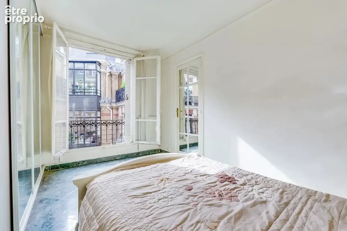 Paris 75008 charmant pied a terre champs elysees - photo 6