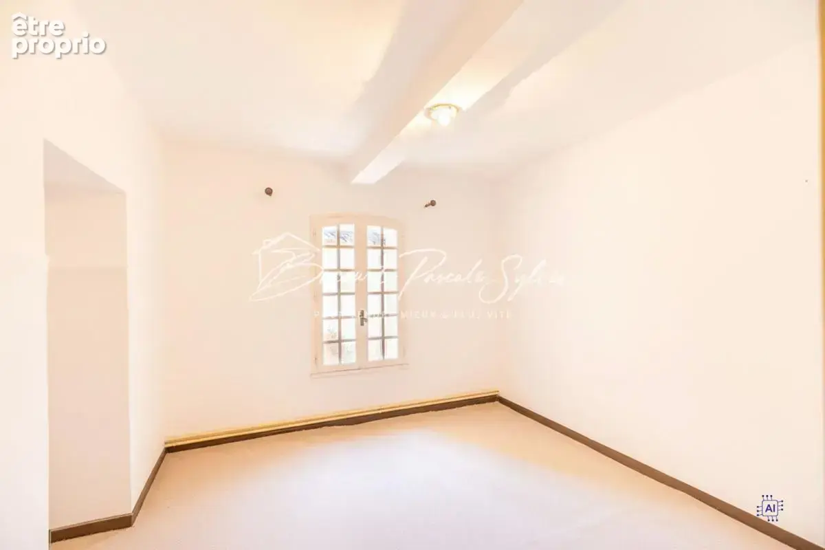 Rare - avec potentiel - maison de caractère avec cour intime, terrasses - photo 13