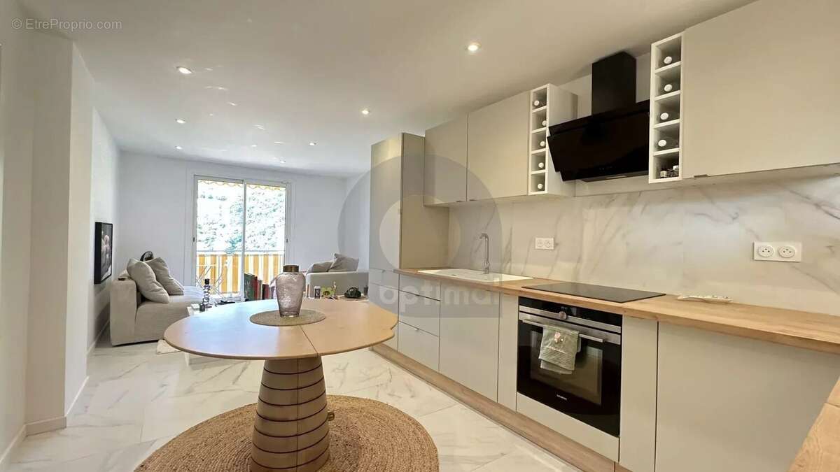 Appartement à MENTON