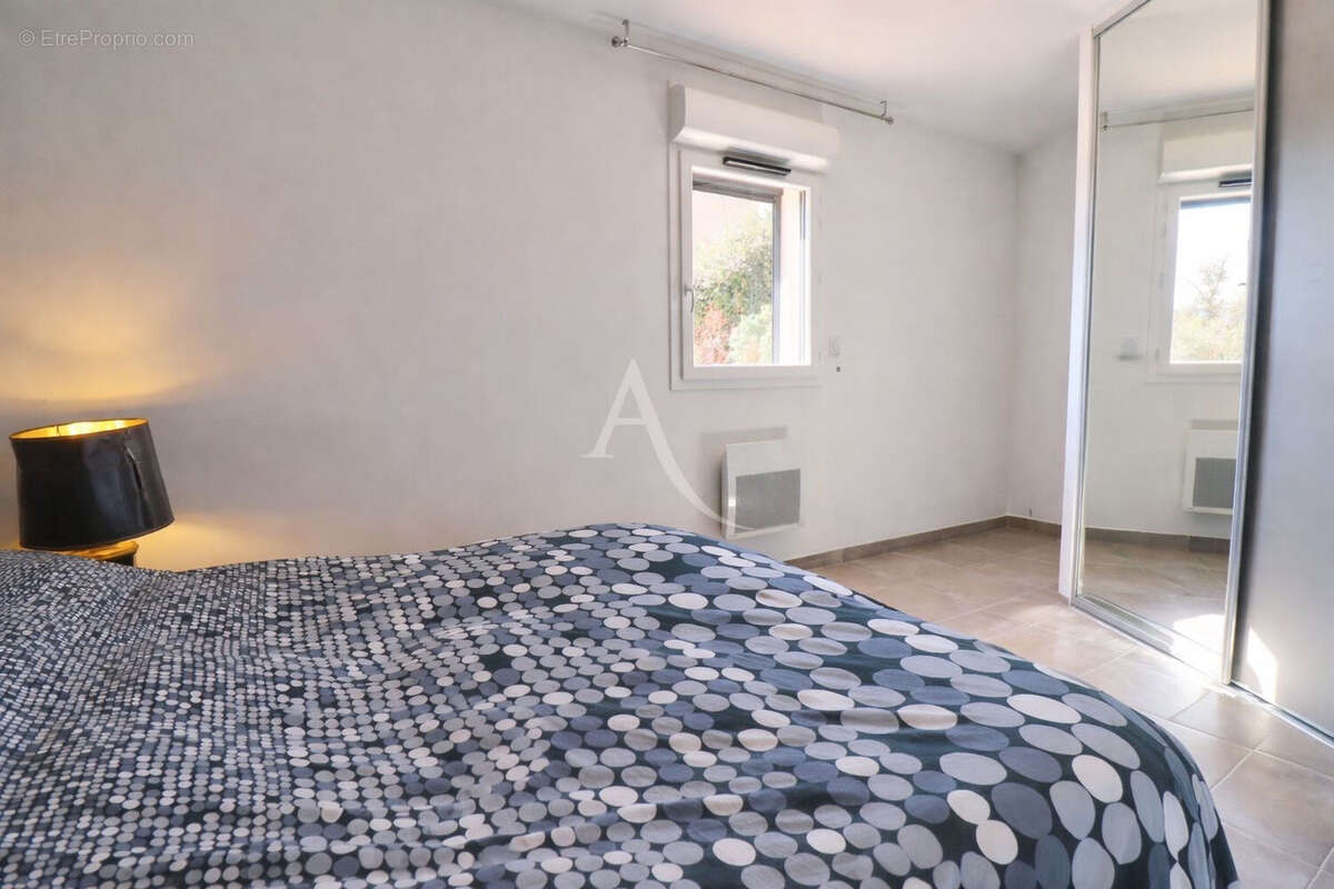 Maison à GREOUX-LES-BAINS