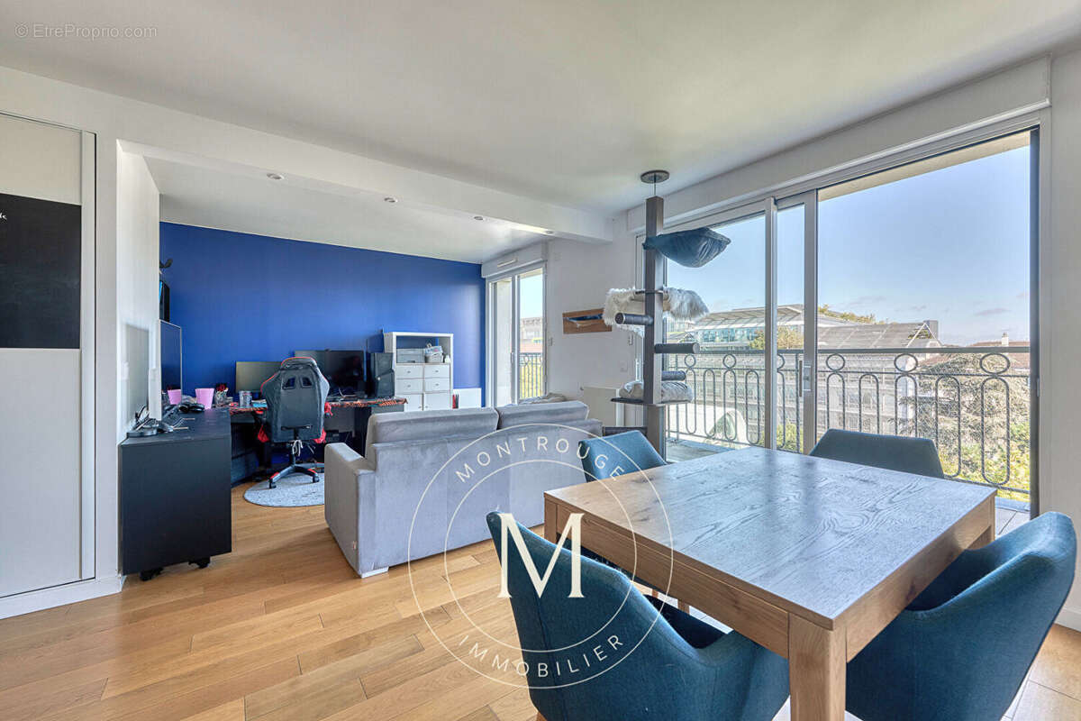 Appartement à MONTROUGE