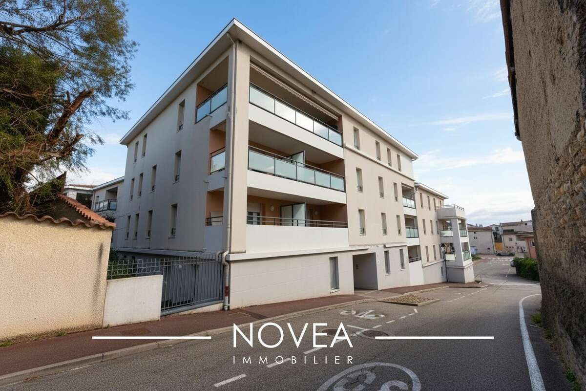 Appartement à VOURLES