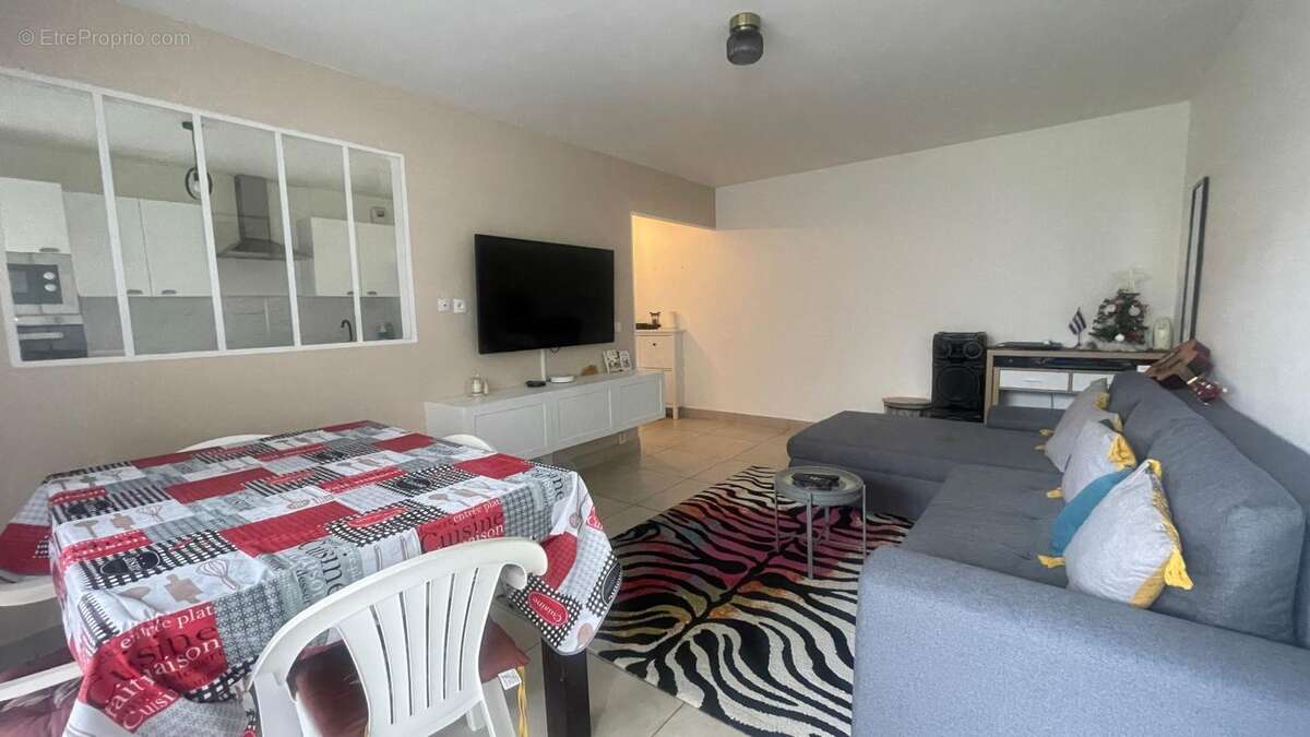 Appartement à LES ULIS