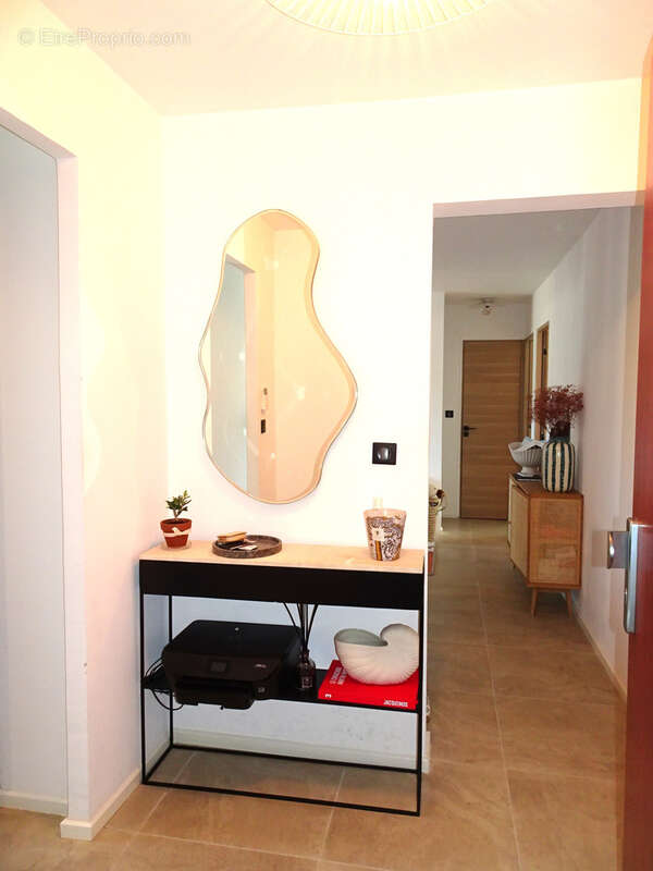 Appartement à HYERES