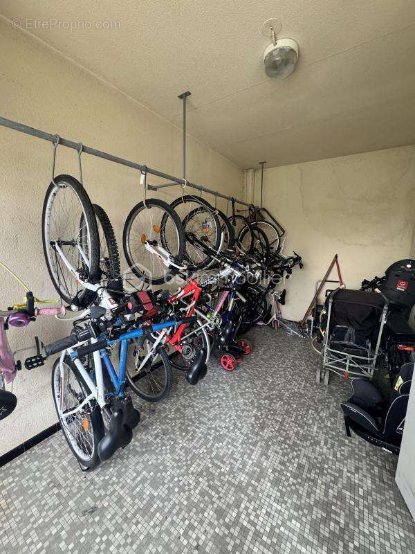 Appartement à IVRY-SUR-SEINE