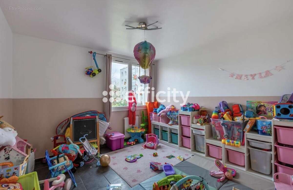 Appartement à VAULX-EN-VELIN