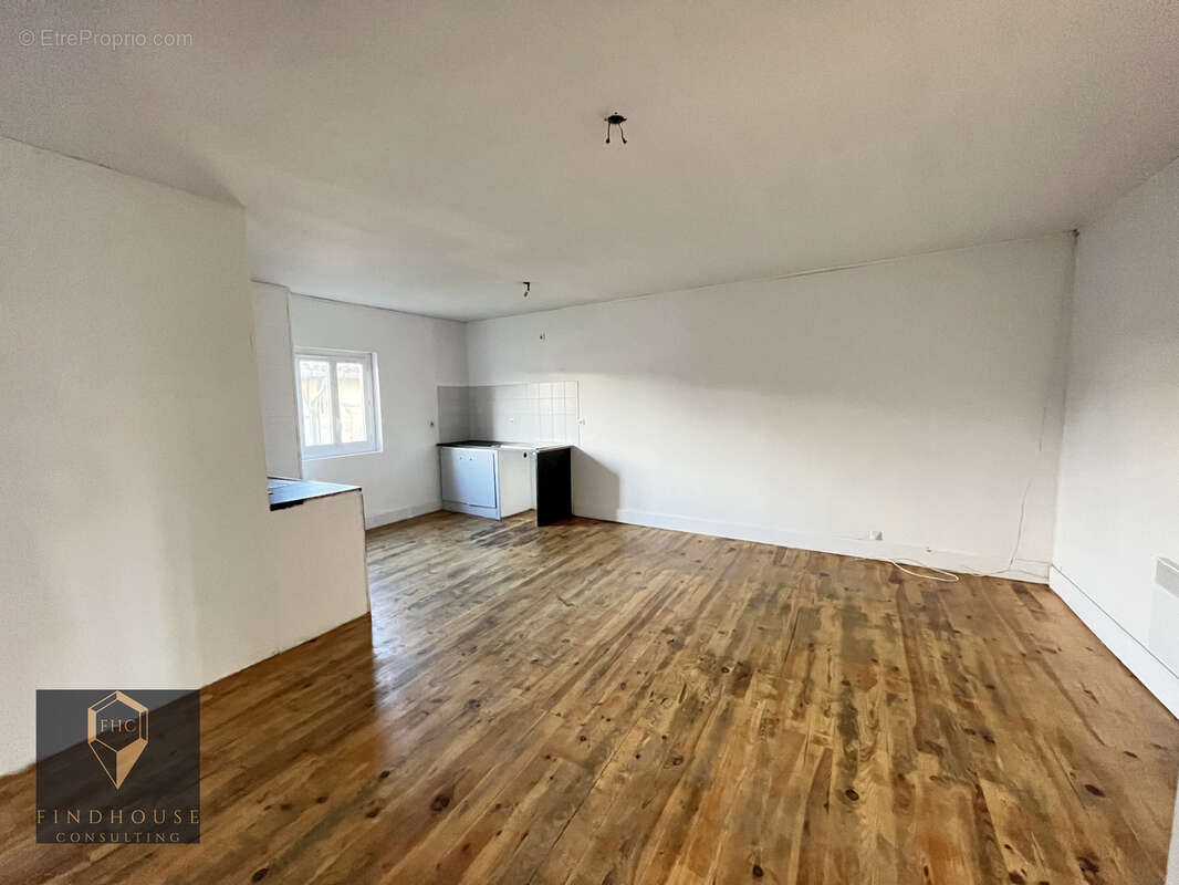 Appartement à L'ISLE-EN-DODON