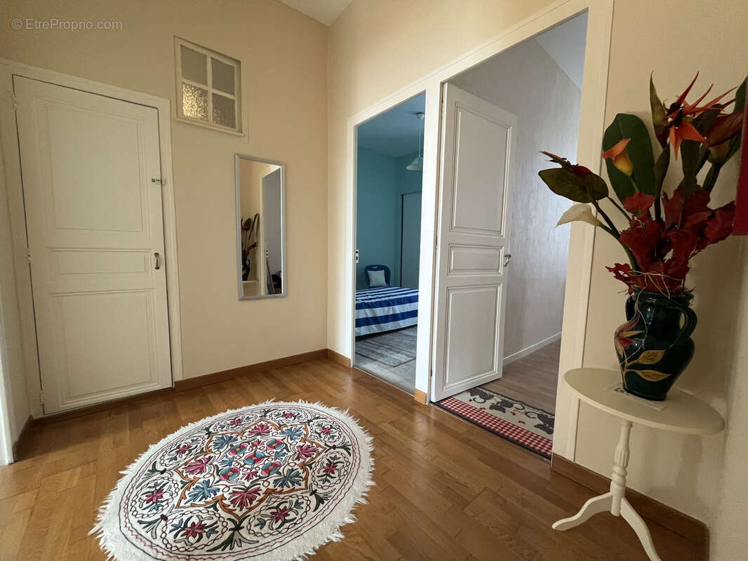 Maison à LEZIGNAN-CORBIERES