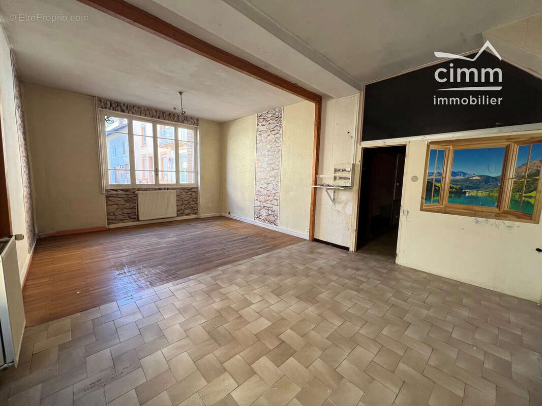 Maison 144 m² à Saint-Simeon-De-Bressieux  - photo 4