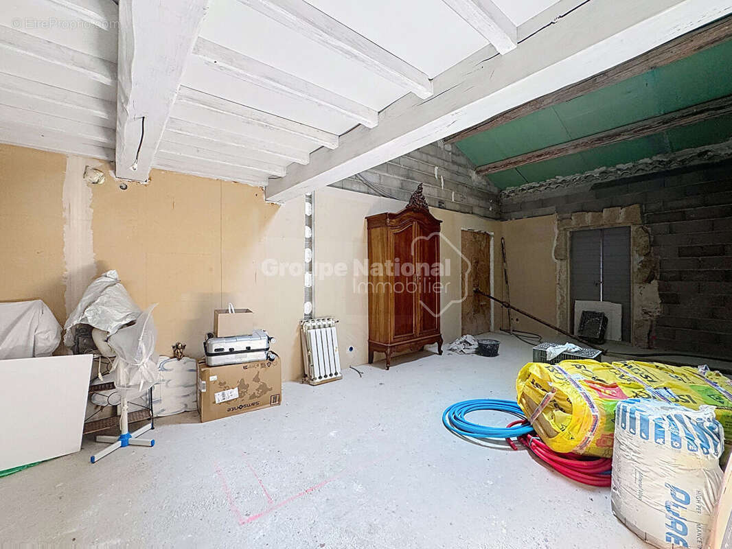 Maison à CHEVAL-BLANC