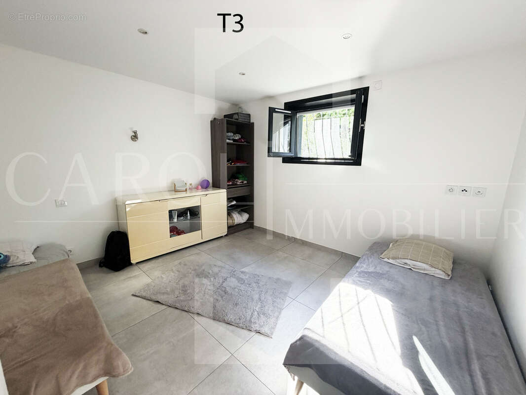 SILLINGY - Maison T4 + Appartement T3 197 m2 - photo 19