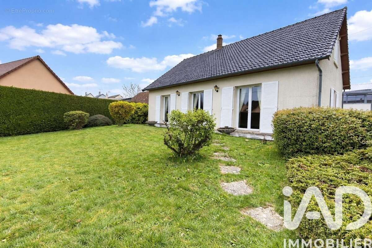 Photo 2 - Maison à AUTHON-DU-PERCHE
