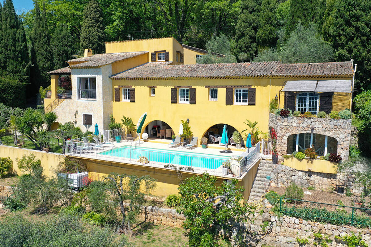 Maison à PEYMEINADE