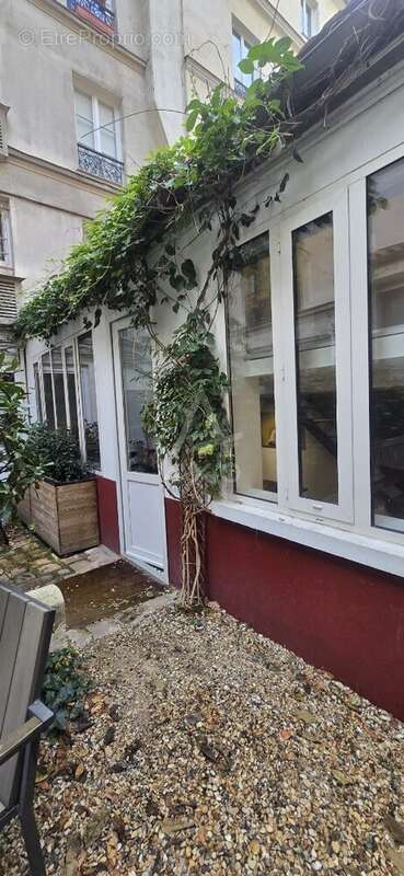 Appartement à PARIS-7E