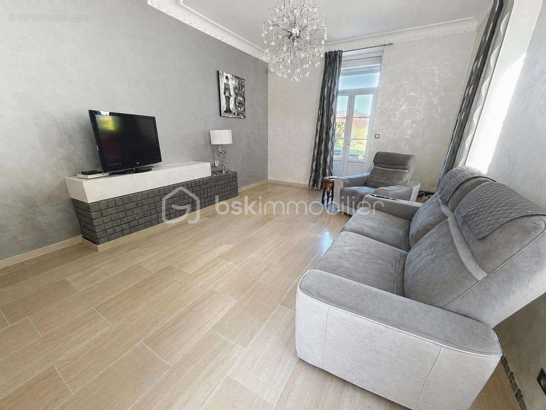 Propriete de caractere a fort potentiel - photo 5