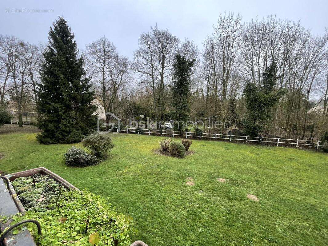 Appartement à SAINT-GERMAIN-LES-ARPAJON