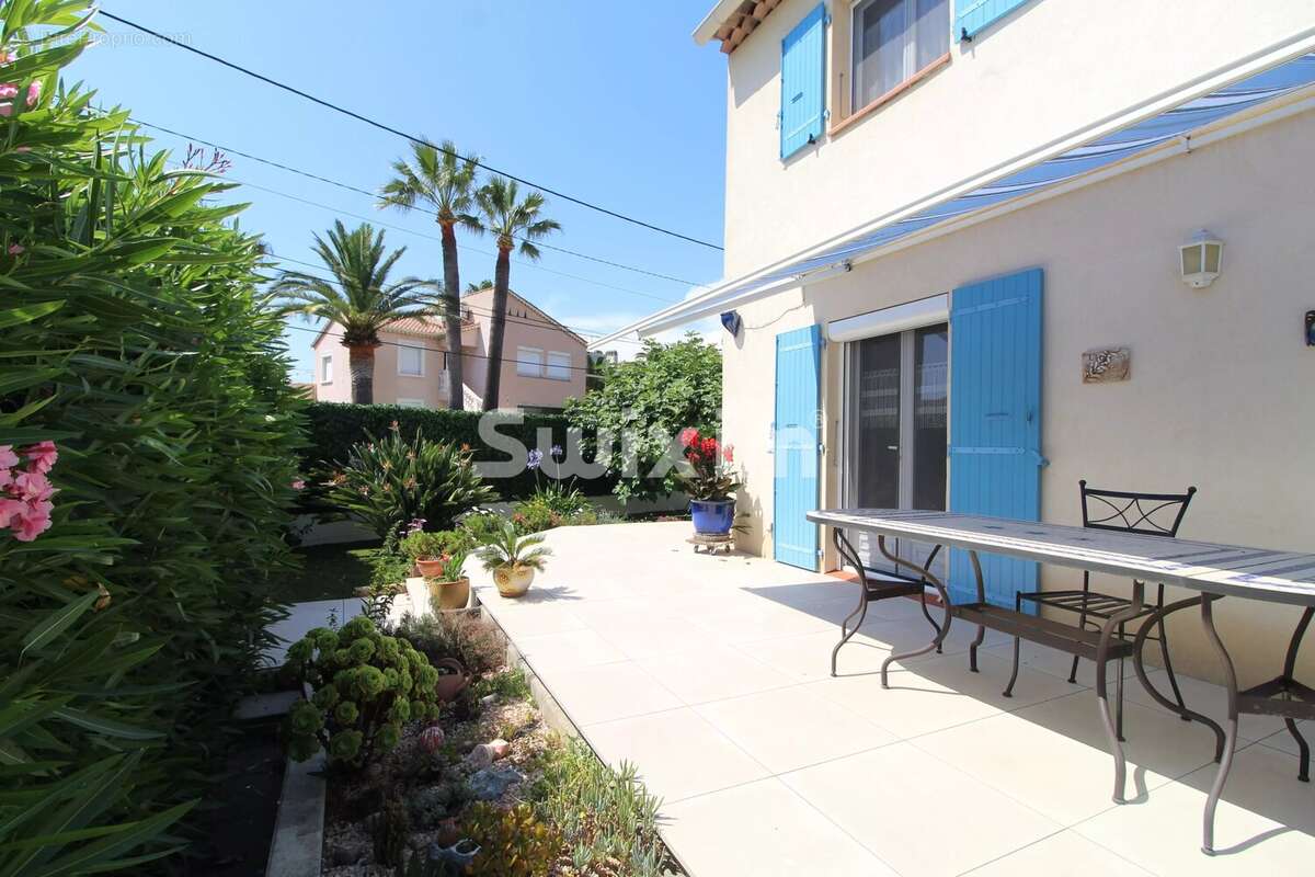 Maison à FREJUS