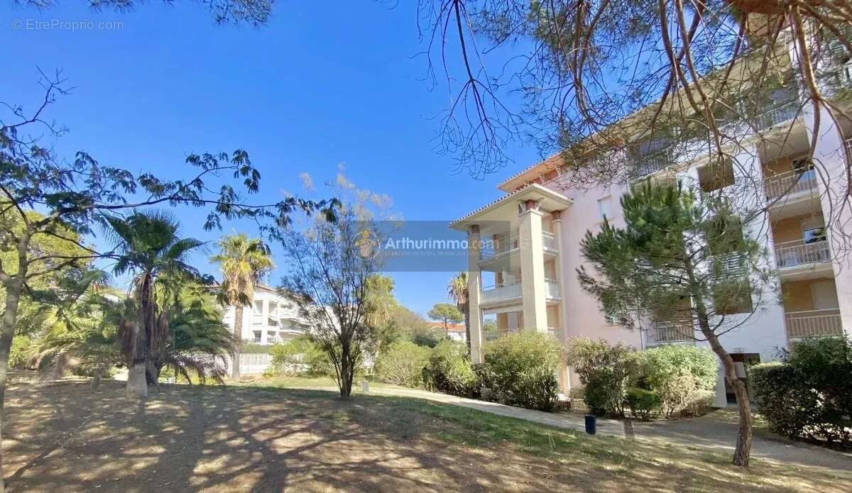 Appartement à FREJUS