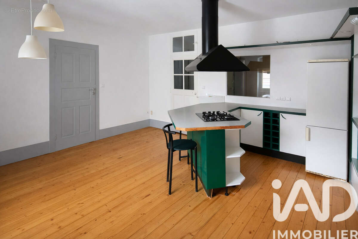 Photo 4 - Appartement à LONS-LE-SAUNIER