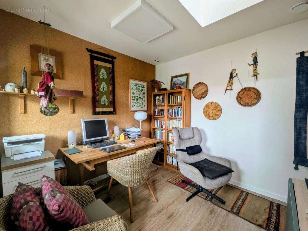Maison de 5 pièces de 123 m² à Cugand - photo 8