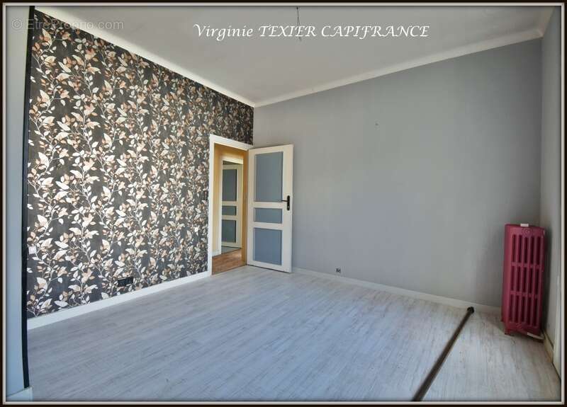 Appartement à SAINT-JEAN-D&#039;ANGELY