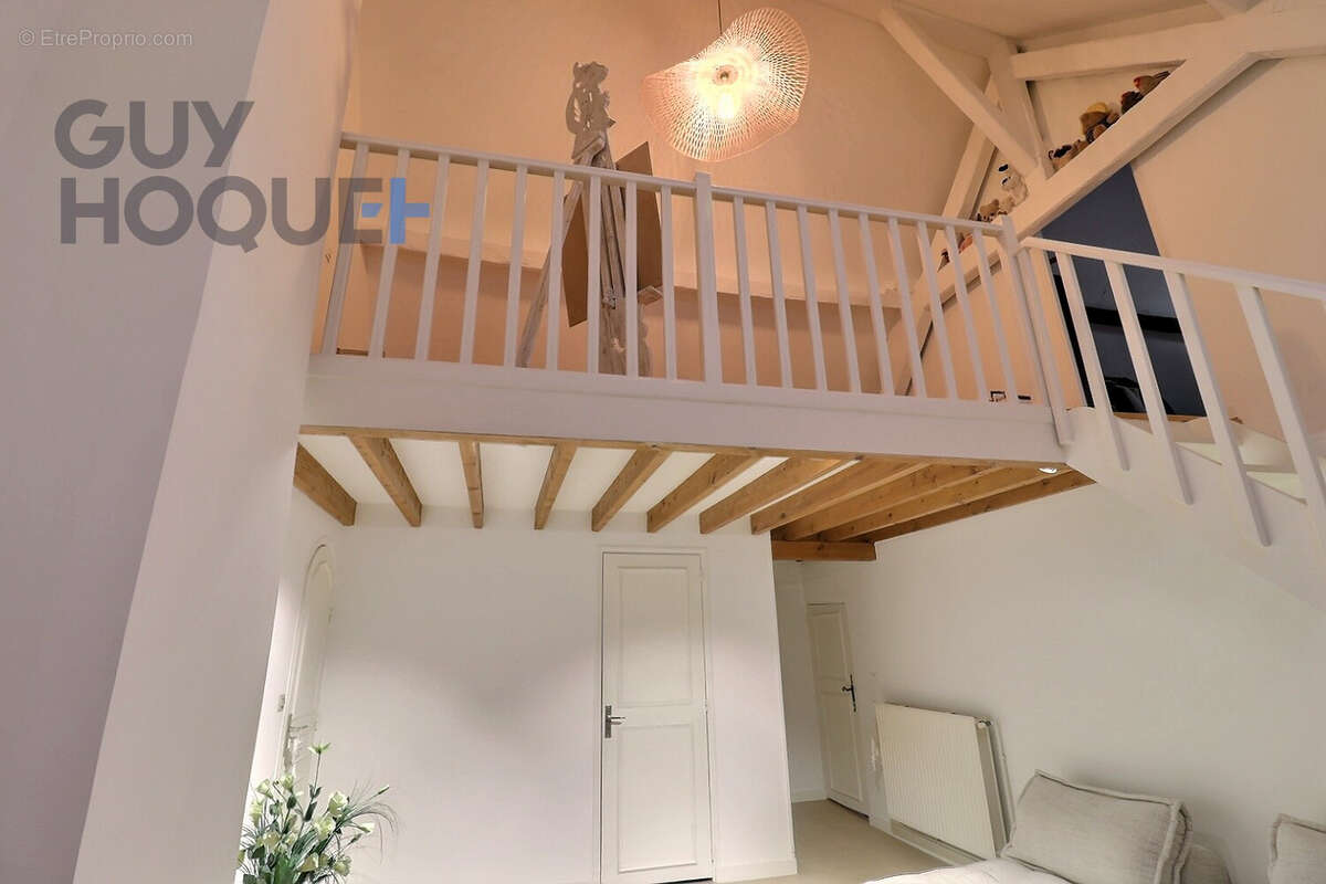 Maison à COULOMMIERS