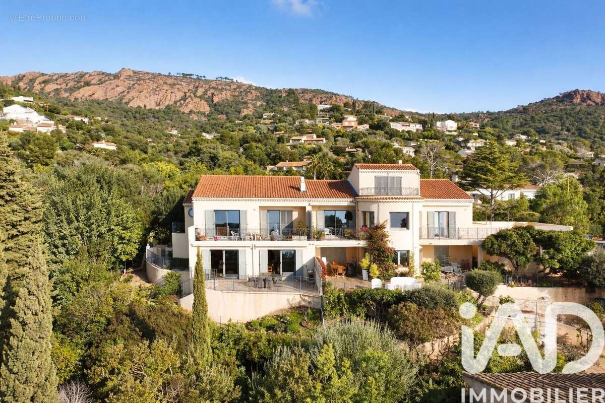 Photo 2 - Appartement à LA SEYNE-SUR-MER