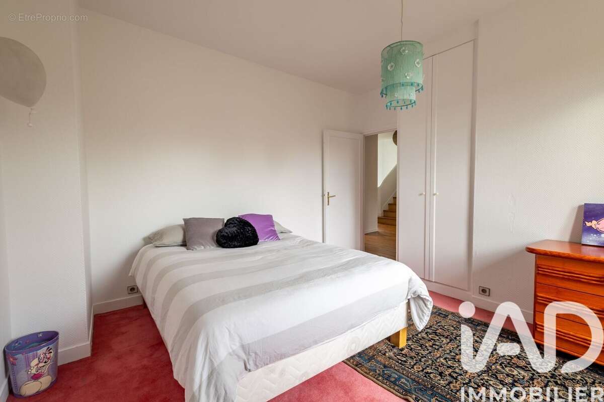 Photo 9 - Maison à SAINT-MAUR-DES-FOSSES