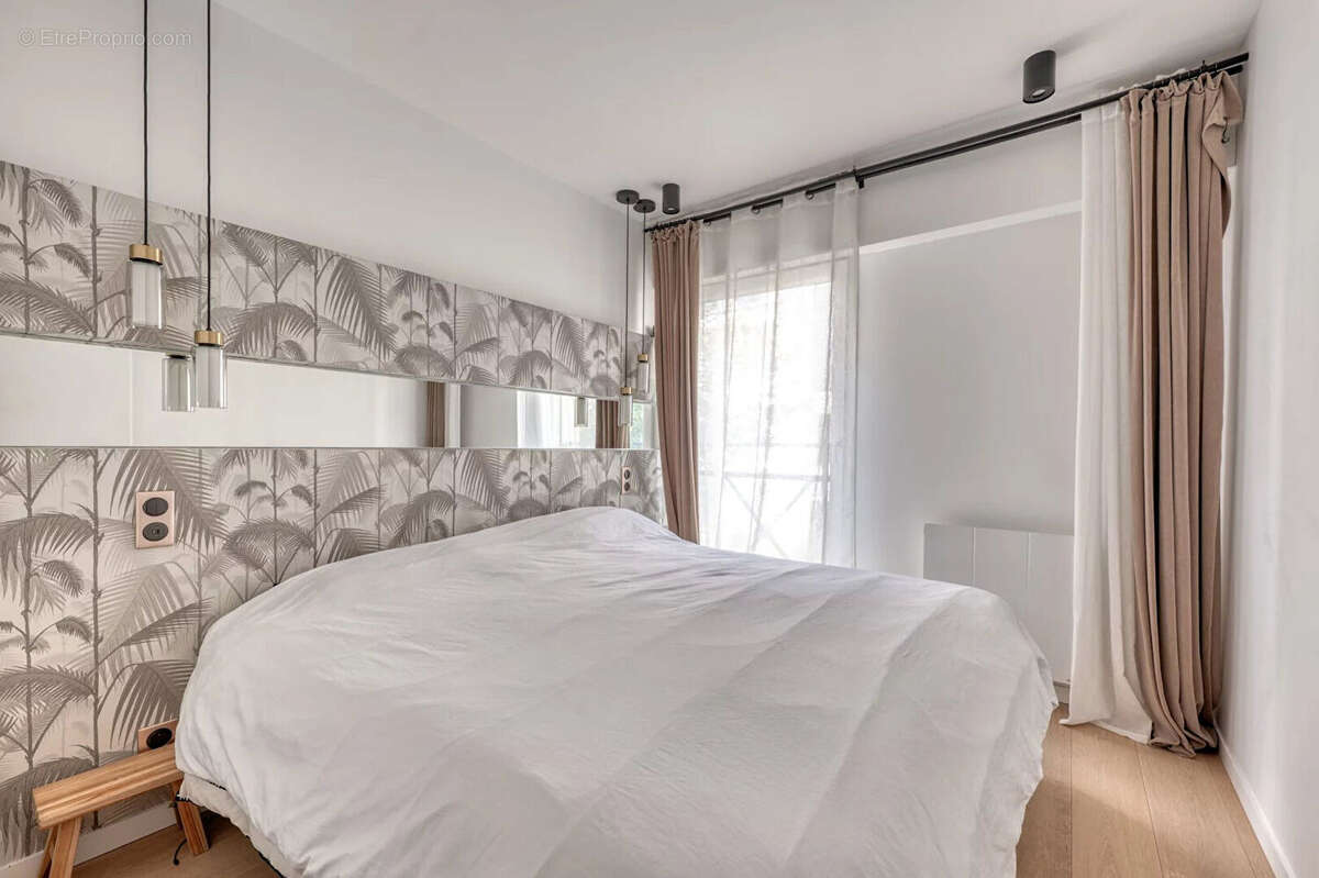 Appartement à LEVALLOIS-PERRET