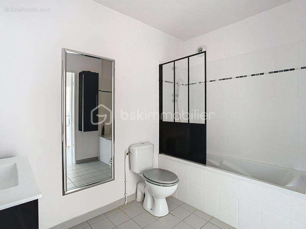 Appartement à FLEURY-SUR-ORNE