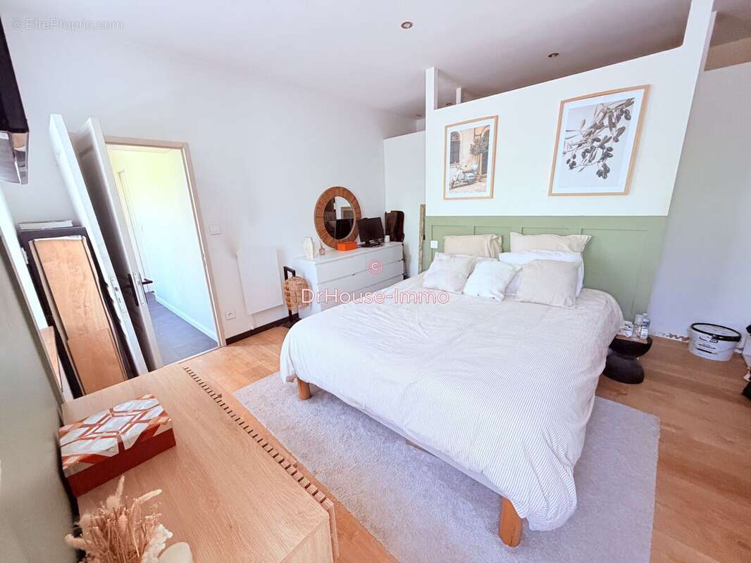 Maison 100 m² à Listrac-Medoc  - photo 7