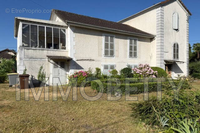 Maison à JURANCON
