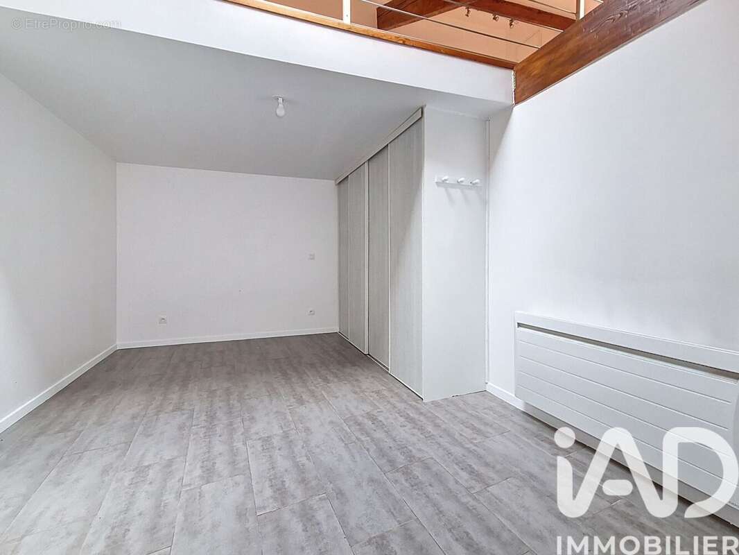 Maison 216 m² à Echouboulains  - photo 8