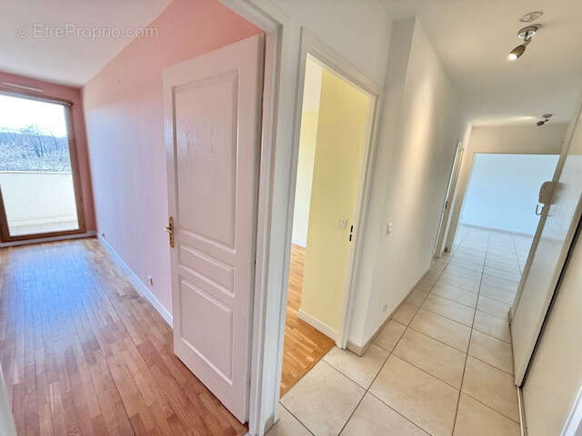 Appartement à FERNEY-VOLTAIRE