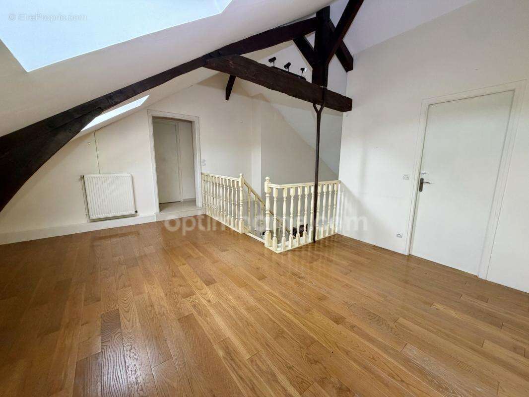 Appartement en duplex spacieux et lumimeux - proche centre ville - lisieux (14) - photo 14