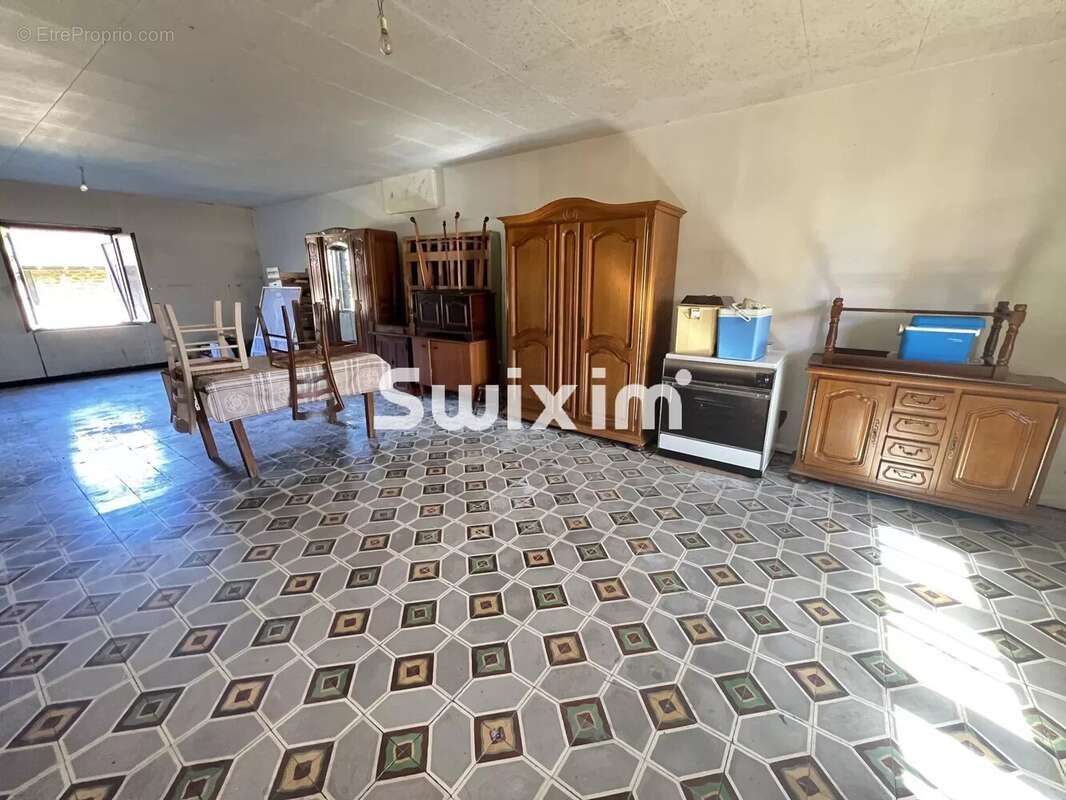 Maison 300 m² à Savigny-En-Revermont  - photo 4