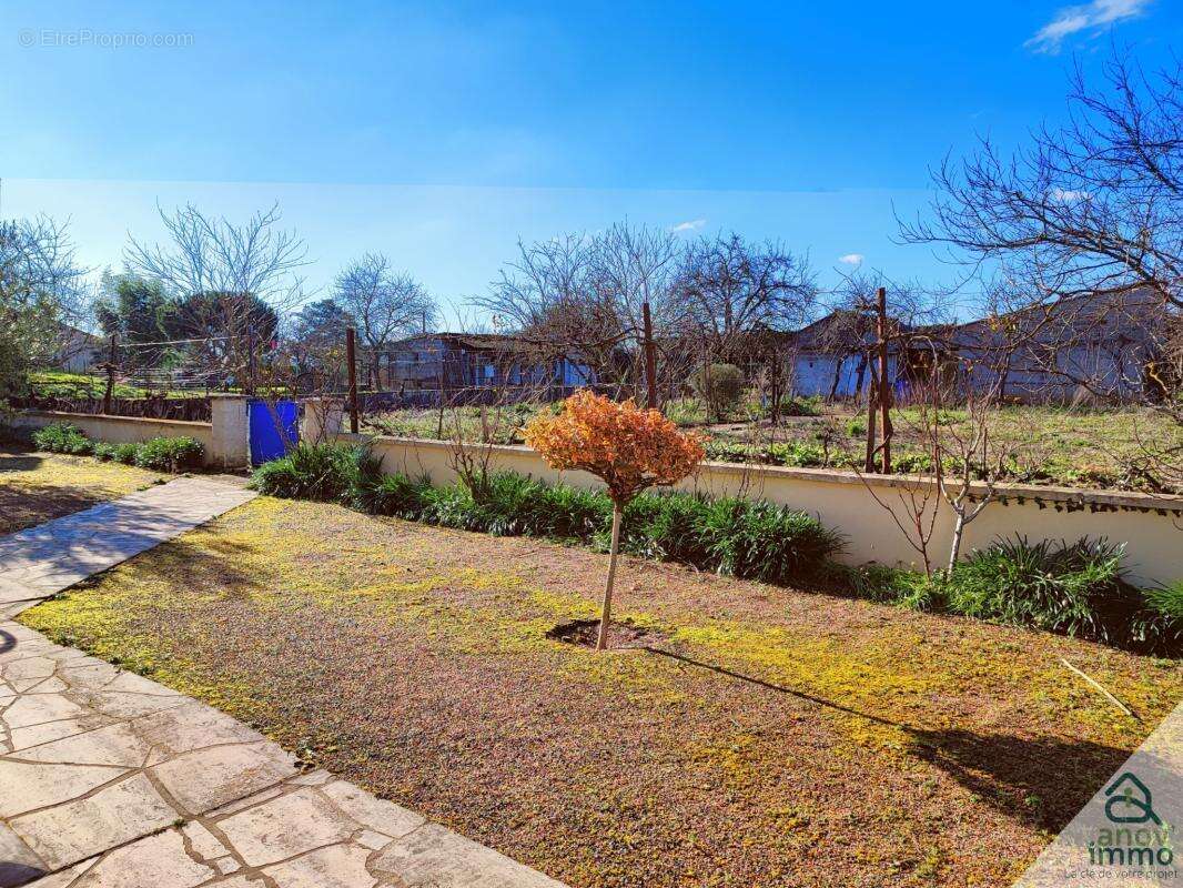 Maison à MAUPREVOIR