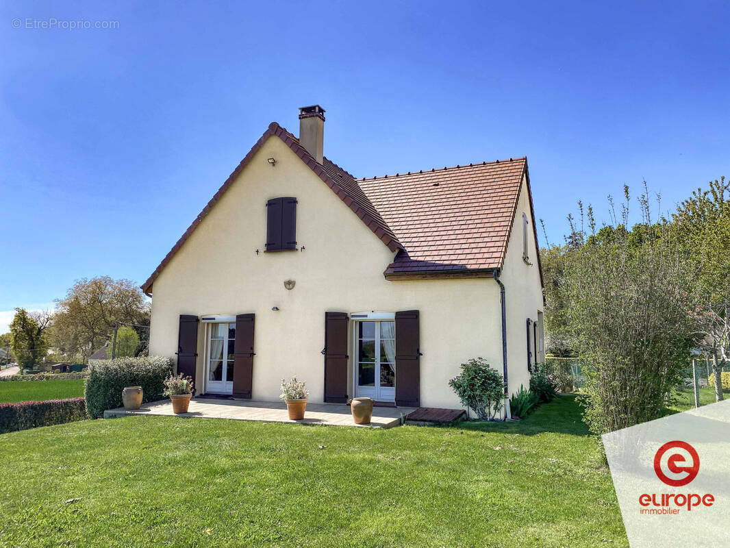 Maison à SAUVIGNY-LE-BOIS