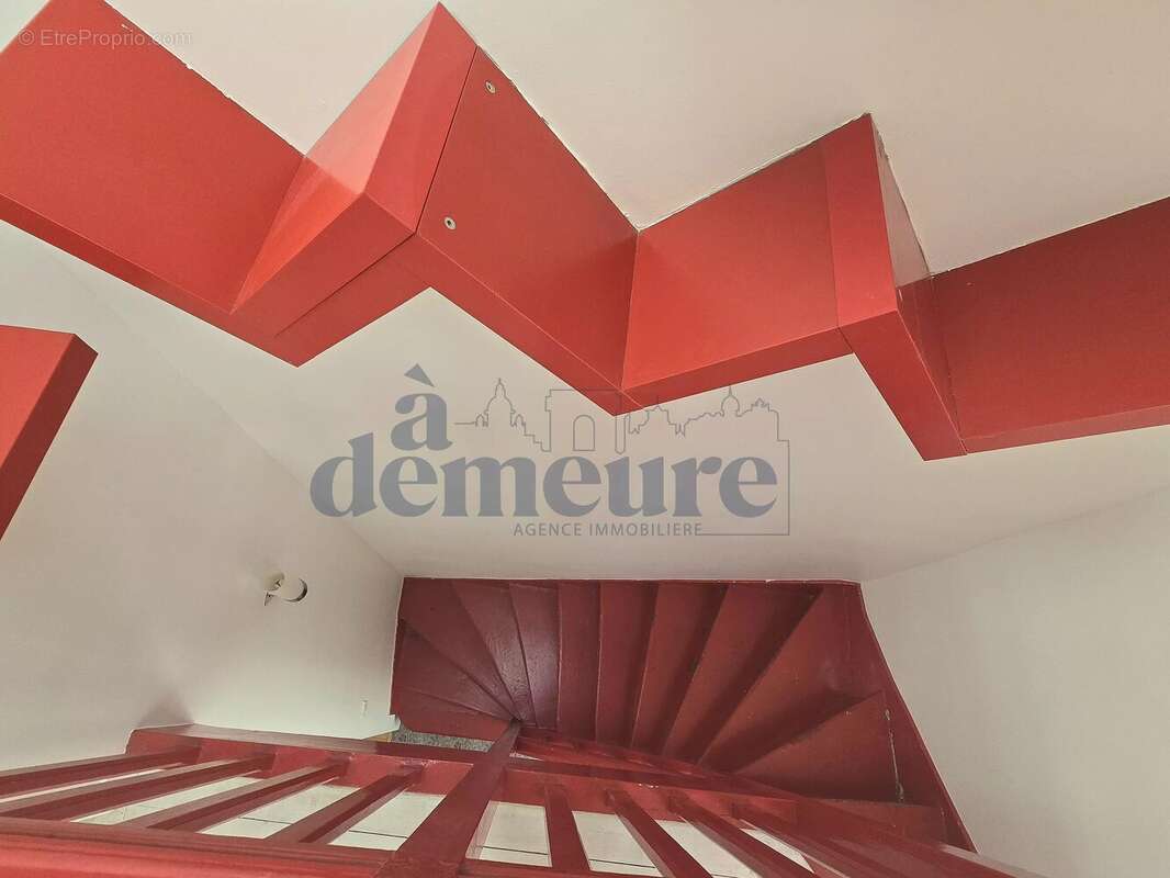 Maison à ISSY-LES-MOULINEAUX