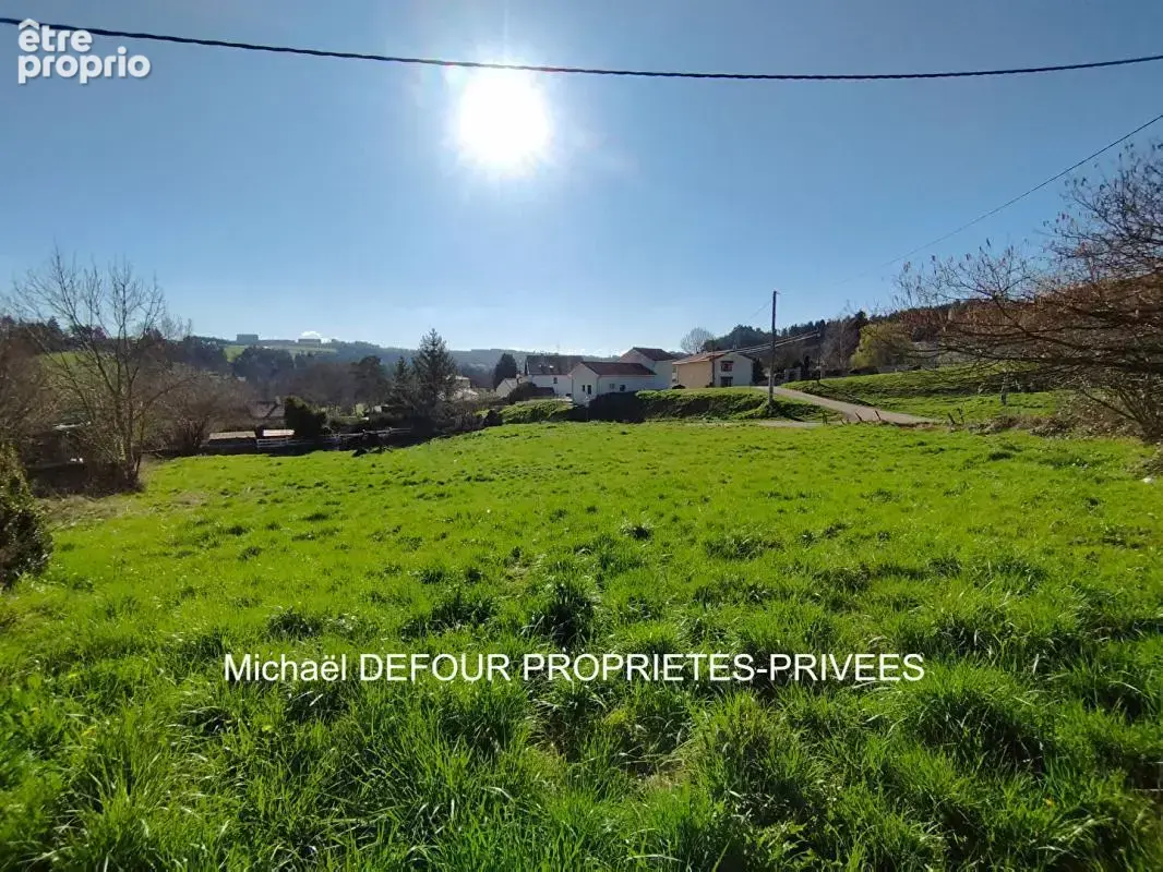 Monistrol-sur-Loire 43120 parcelle de terrain constructible viabilisée de 842 m² - photo 2
