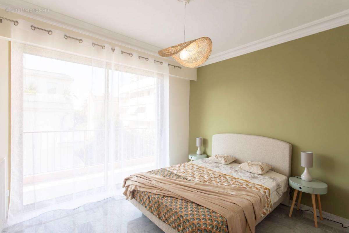 Appartement 103 m² à Le Cannet  - photo 8