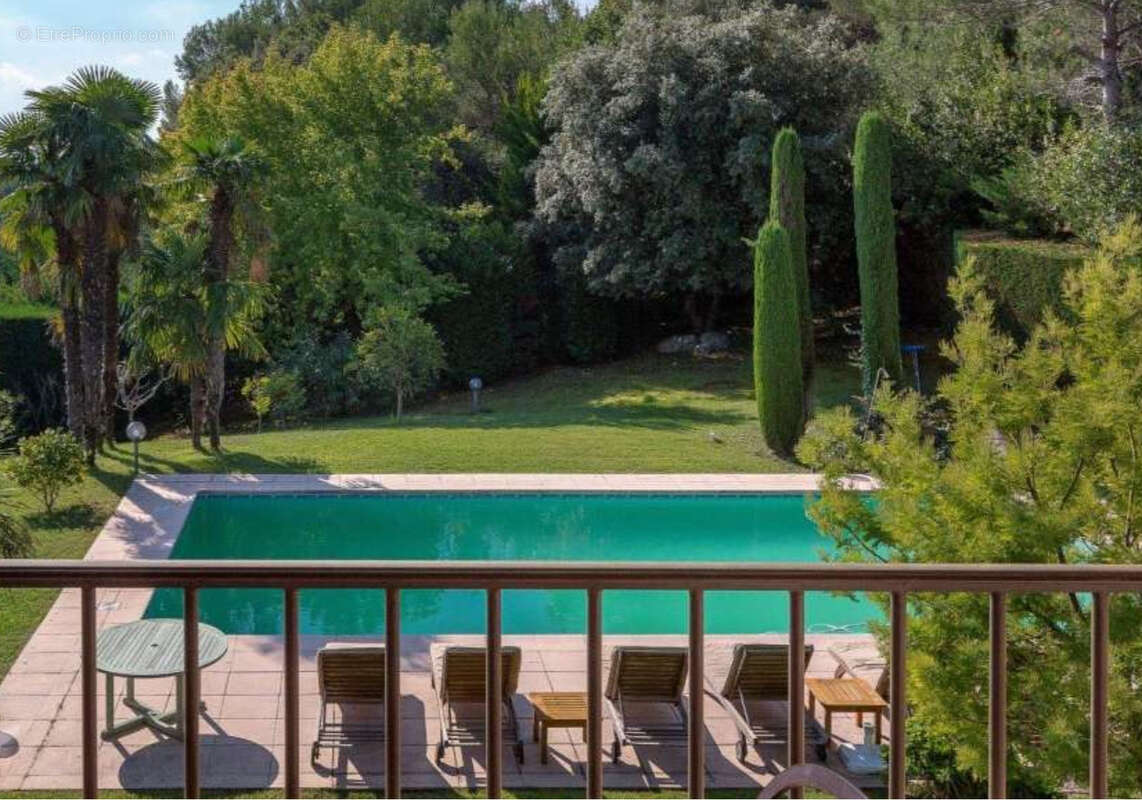 Maison à LA COLLE-SUR-LOUP