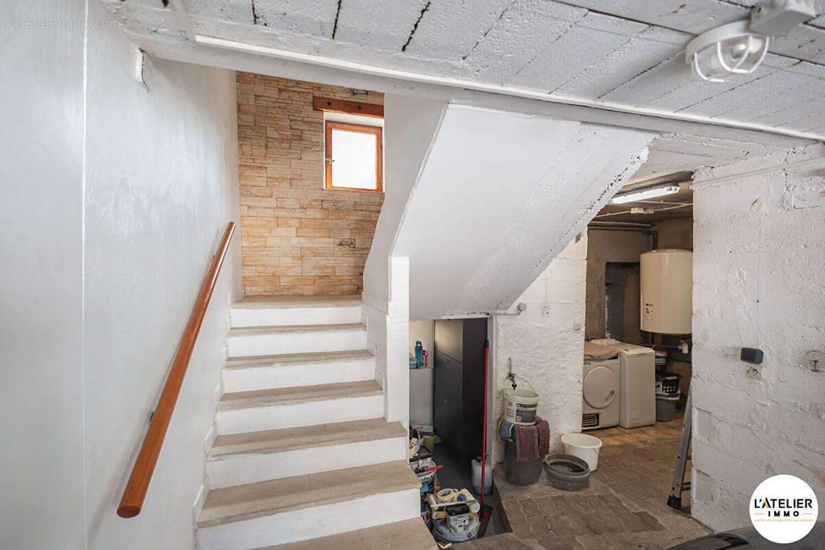 Appartement/Maison  4 pièce(s) 96 m2 - photo 2