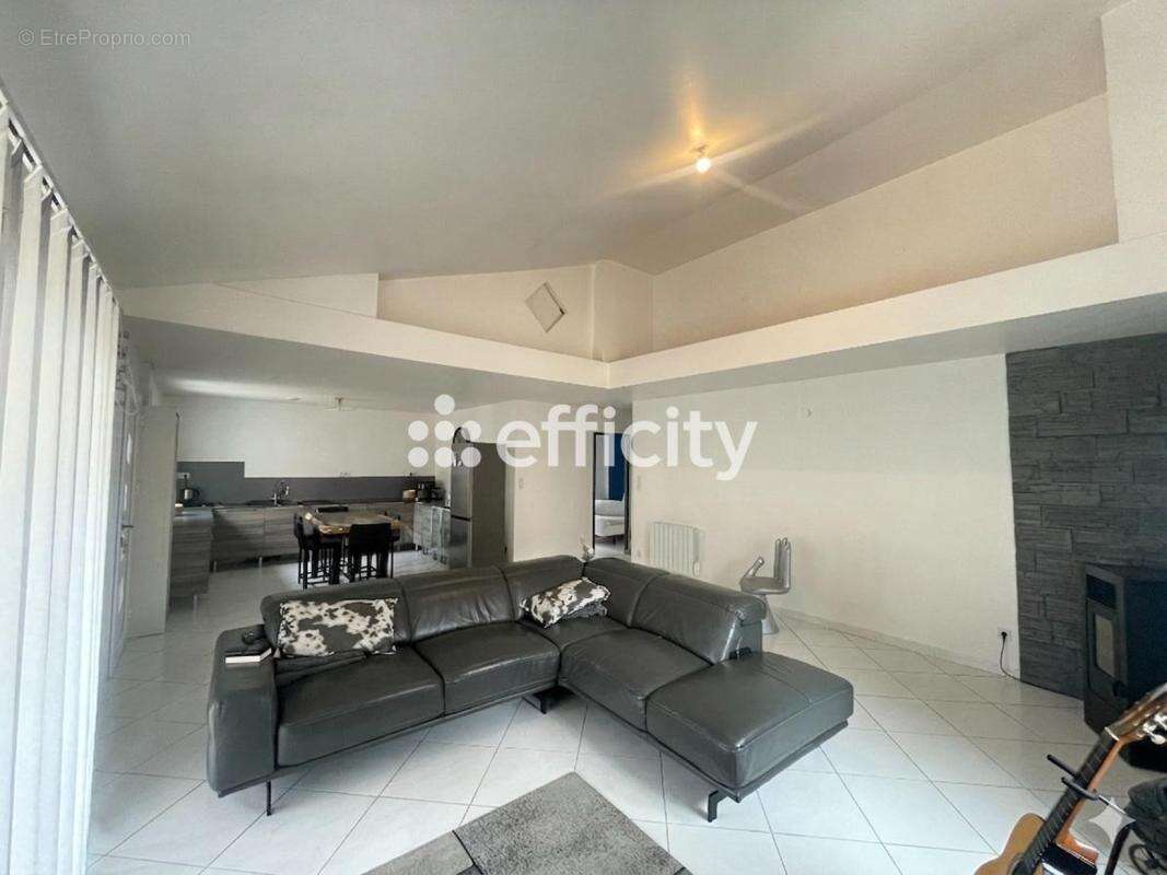 Maison 90 m² à Lezoux  - photo 3