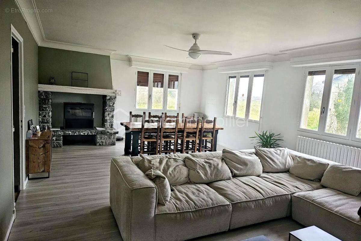 Maison à SAINT-LAURENT-BRETAGNE