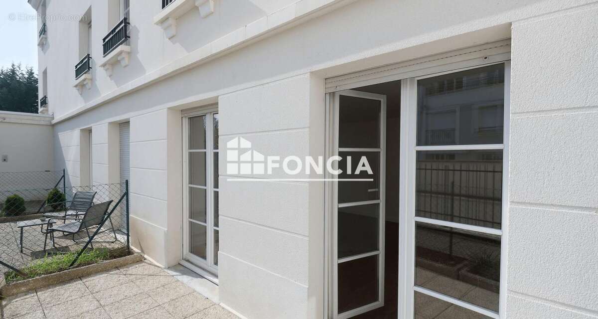 Appartement à CORBEIL-ESSONNES