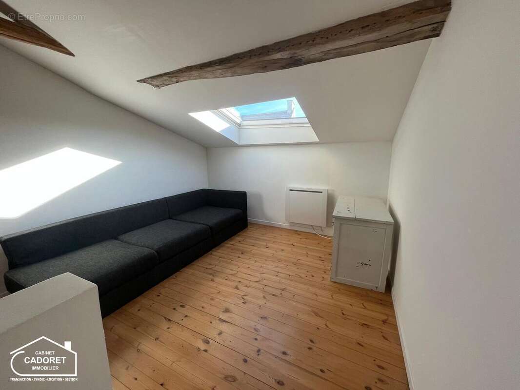   - Maison à PAIMBOEUF